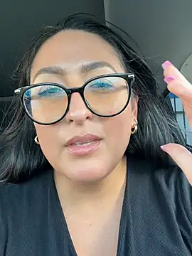XXX chat uživo modela Goddessxxrosexx