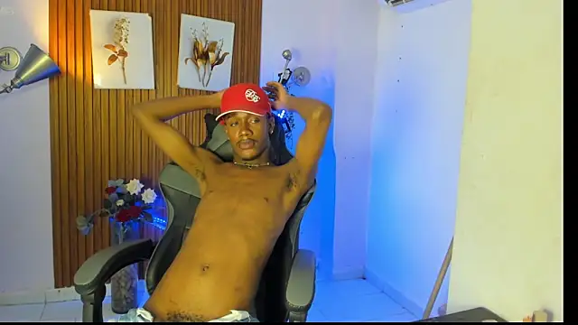 XXX chat uživo modela Ikaro_blue