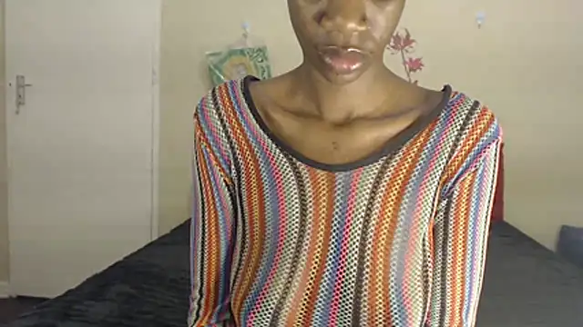 Blacktittiex02's Live XXX Chat