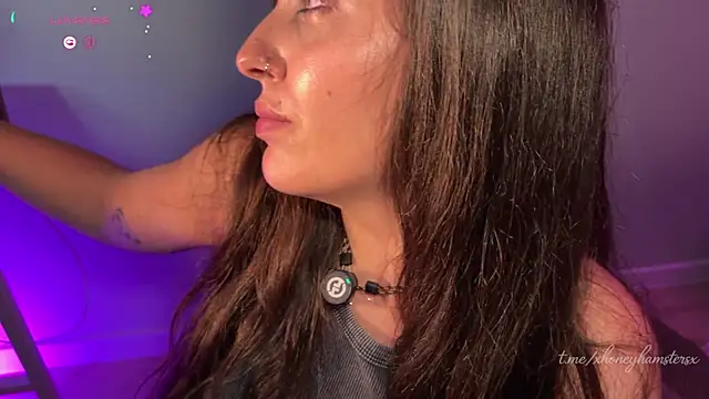 xHONEYHAMSTERSx's Live XXX Chat