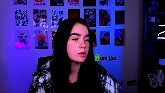 monica_xcx's Live XXX Chat