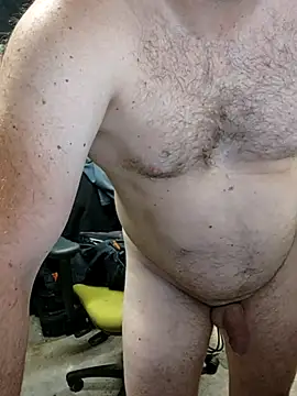 IronedTitan webcam show