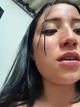 Chat +18 de mileidy0106 ao vivo