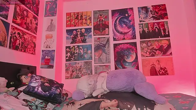 MissCurvyTop Live XXX-chat