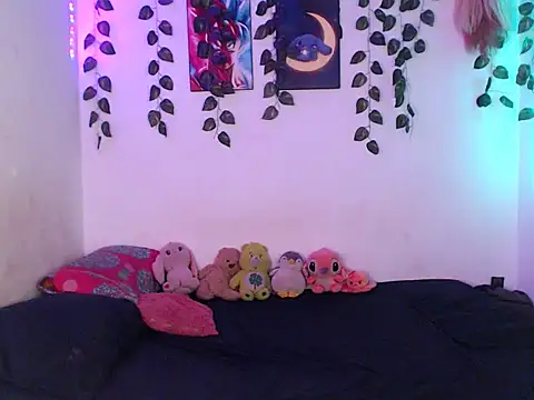 Stefanny_Hot033's Live XXX Chat