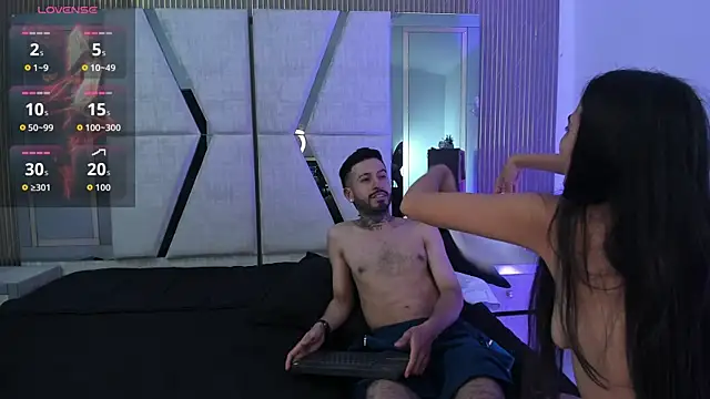 StevenAndLaura live XXX chat