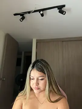 lunablossom_ Live XXX-Chat
