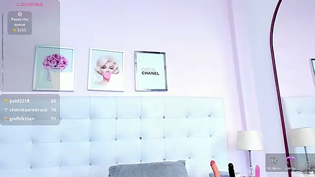 SophiaScottX live XXX chat