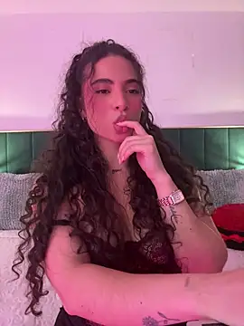 دردشة IrinaBlanc الجنسية المباشرة