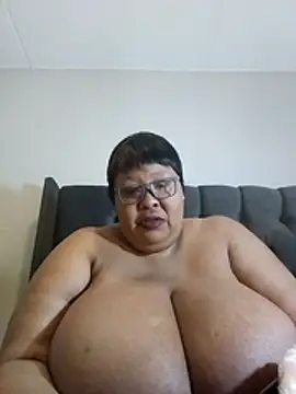 Chat +18 de nancy111 ao vivo