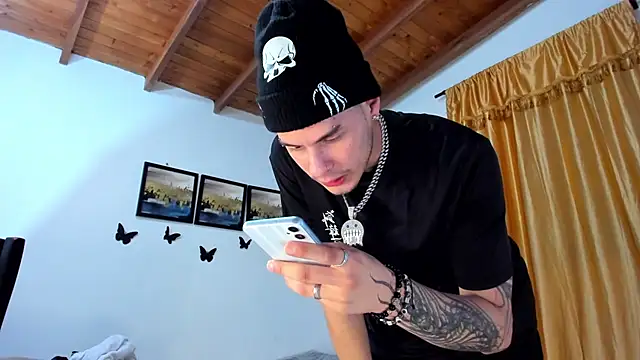 Chatroom XXX en direct de Vlad__night