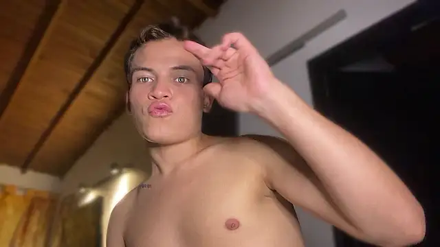 Chat XXX en directo de _Leo_Boy