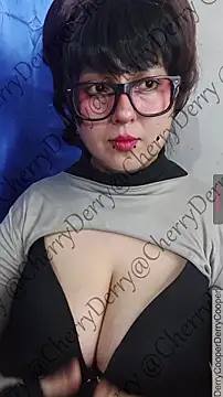 CherryDerry's Live XXX Chat