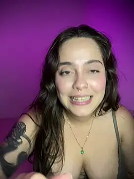 PutaYasmim Chat XXX in diretta