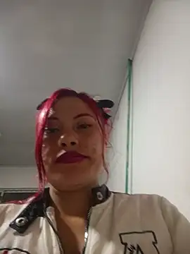 amber_squirtsx Chat XXX in diretta