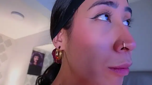 GabyPetit's Live XXX Chat