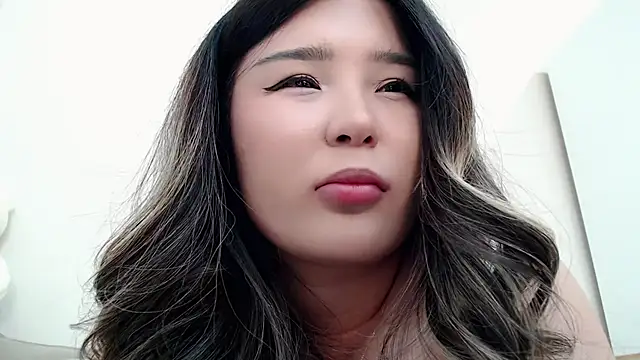 Minamin_20's Live XXX Chat