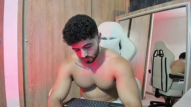 Thiago_moretti Live Chatraum