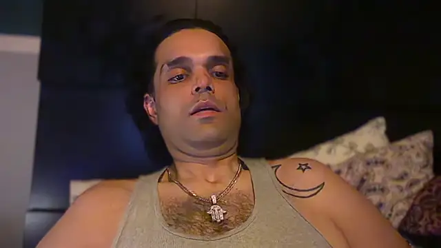 icebergslim281's Live XXX Chat