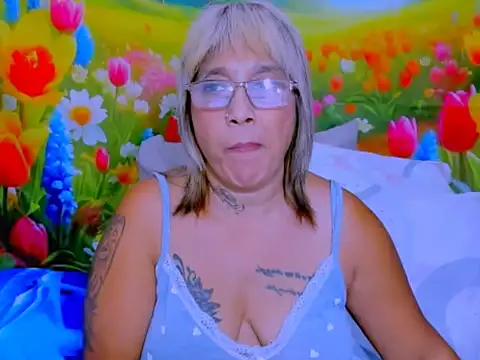 Živý XXX chat indianroxy