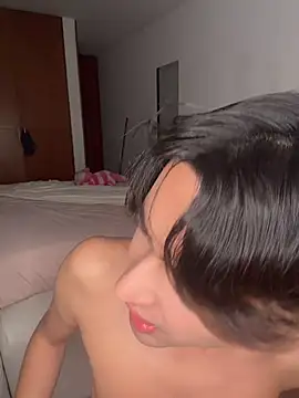 MatthewMoore_ Live XXX-chat