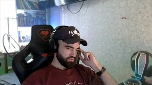 _Serious_Man Live XXX Chat