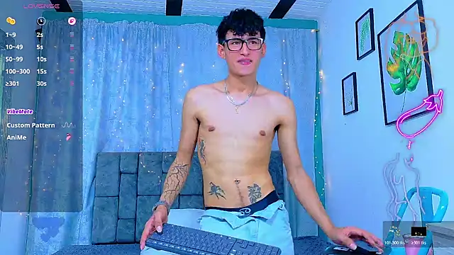 NicolasTorrezn Live XXX chat