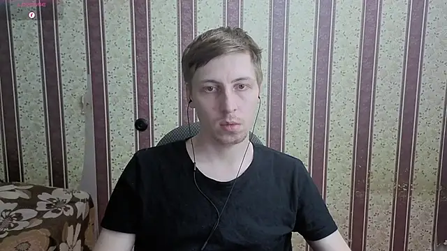 Chat +18 de Darien_Brown ao vivo