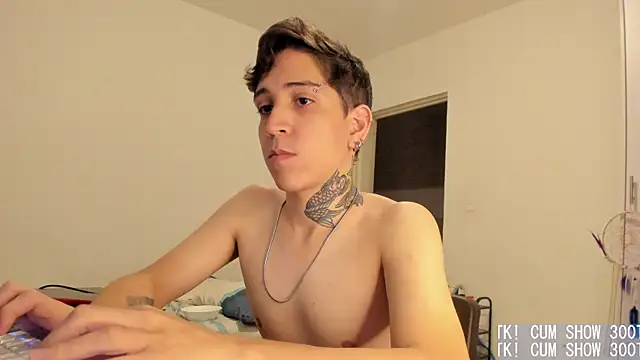 XXX chat uživo modela Michael_v77