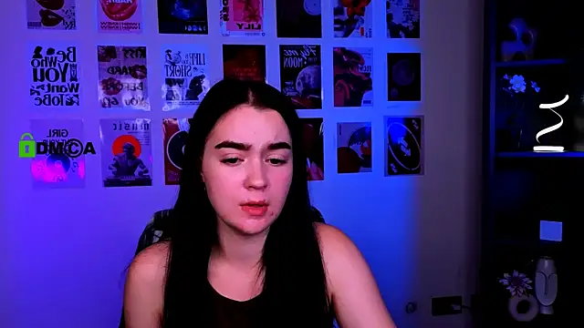 monica_xcx's Live XXX Chat