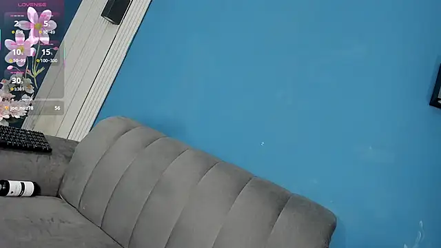 vsuckscock's Webcam Show