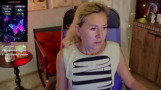DonnaSmitth's Live XXX Chat