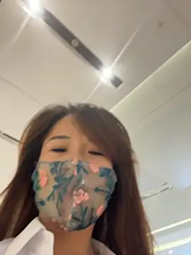 kiss_loo's Live XXX Chat