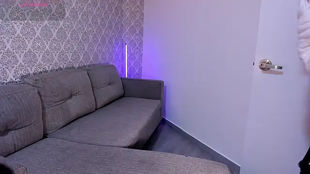 NohaCooper's Live XXX Chat