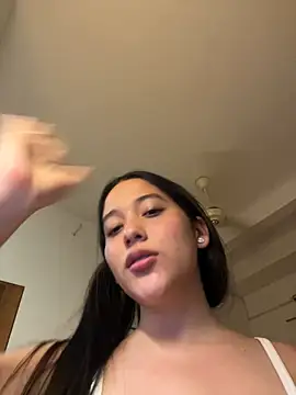 Nhefertary's Live XXX Chat