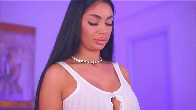 LatinaMorene's Live XXX Chat