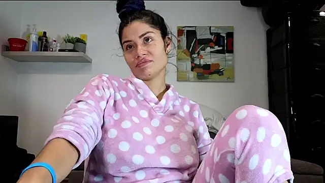 دردشة Alondra_fetish الجنسية المباشرة