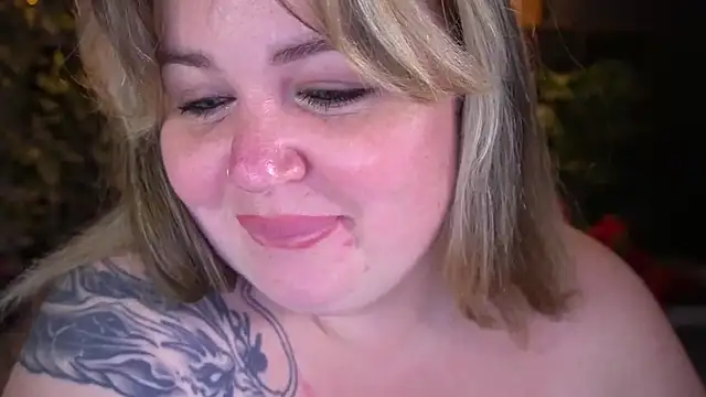 ZaraReignn's Live XXX Chat