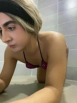 SamaraPike Adlı Modelin Canlı XXX Sohbeti