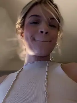 Alisha-Bond's Live XXX Chat