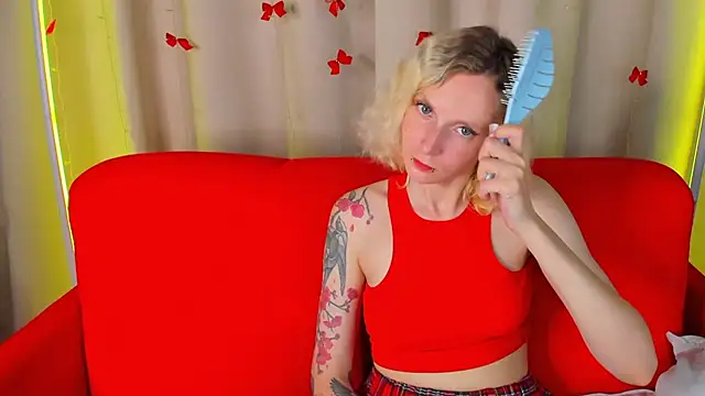 LikiLips live XXX chat