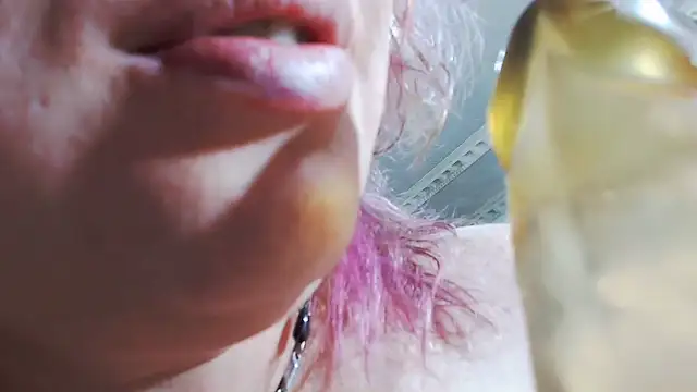 piticaforever élő XXX-chatje