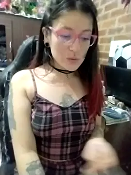_Alaskamisa's Live XXX Chat