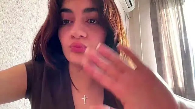 Chat +18 de Ledi_Asthik ao vivo