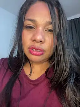 دردشة Rashell1_Queen الجنسية المباشرة