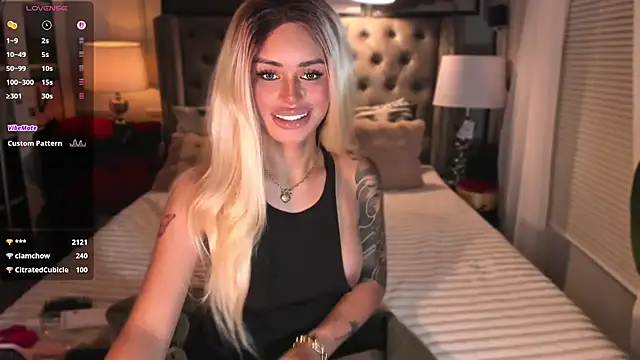 Chat +18 de ParisianDoll ao vivo