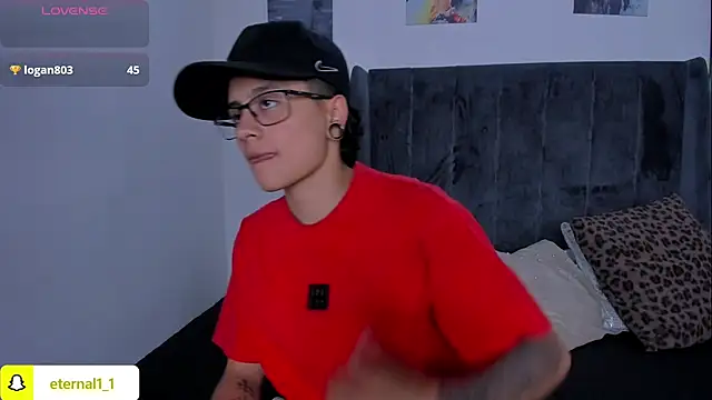 _Eternal_ – Naživo XXX chat