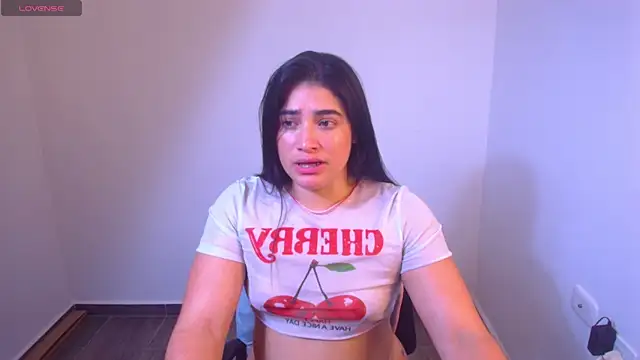 Živý XXX chat shyness_alice