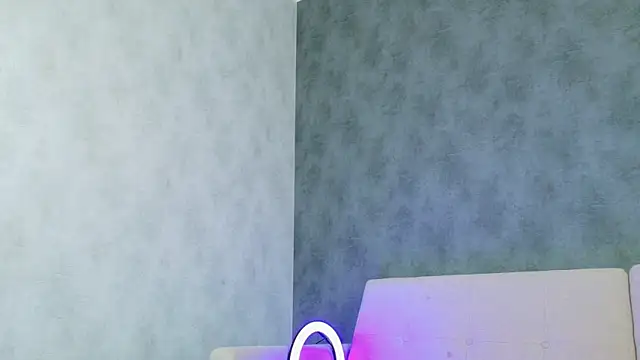 OnlyForYou_ Live chatroom