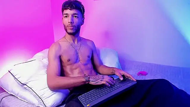 Chat XXX en directo de Thiagoferreti